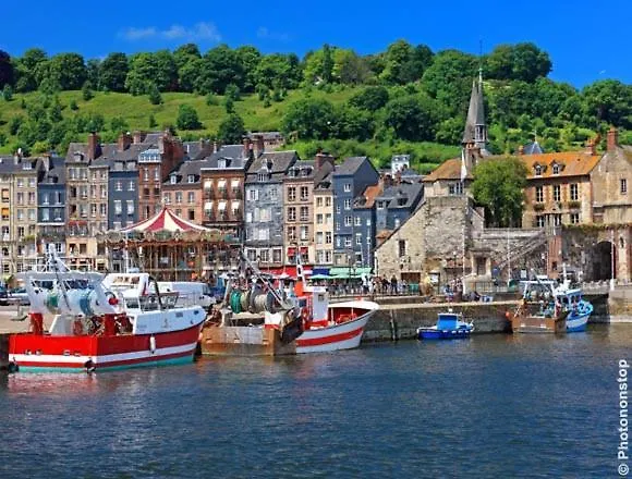 Apartment Le Petit Vert, Loft Convivial A La Campagne Barbery (Calvados)